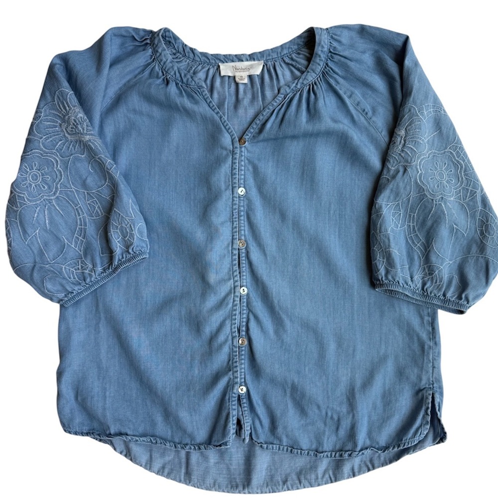 Nurture by Westbound Womens Blue Lyocell Embroidered Sleeve Chambray Blouse Med